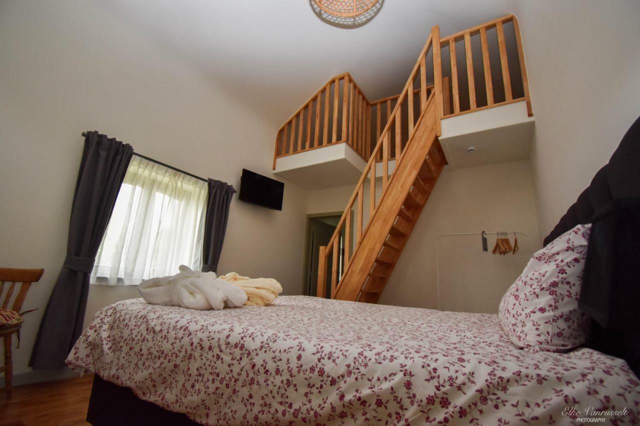 Bed & Breakfast De Bloesem Hoeselt
